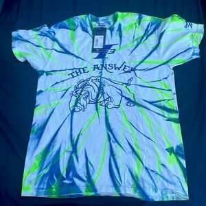 Brand is rebook and it is a size medium